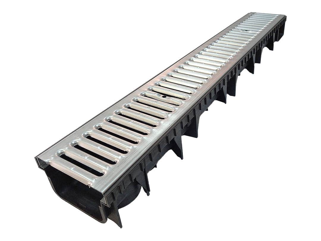 GUTTA KANALICA SA POCINČANOM REŠETKOM 130/85