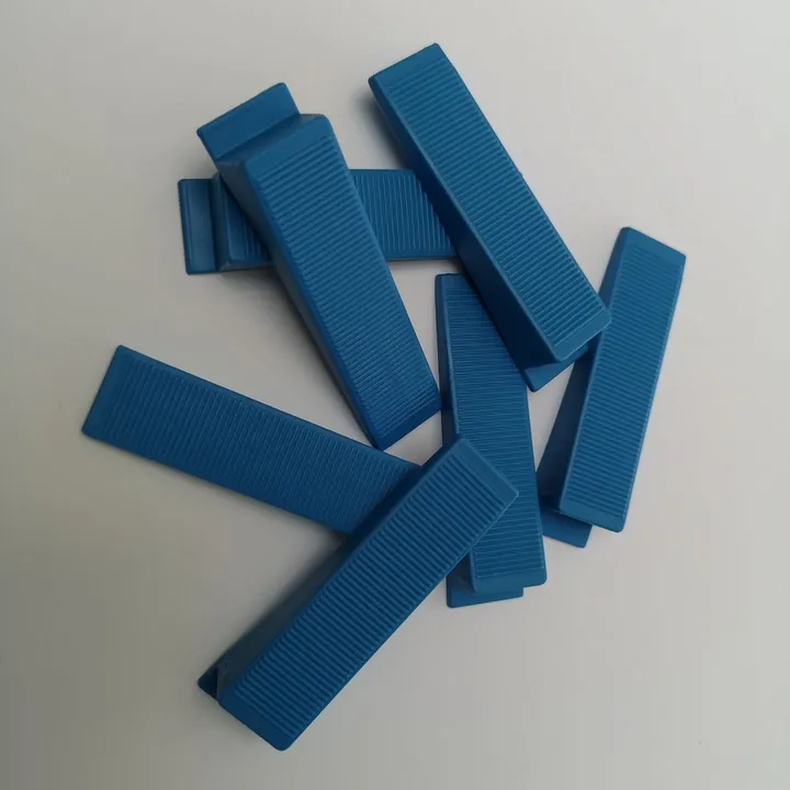 KERAMIČARSKI PVC KLINOVI 100/1