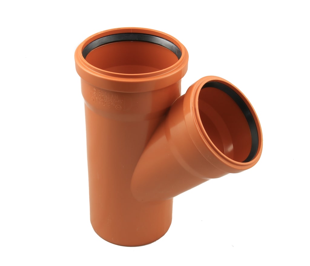 UKC RAČVA 125/110/45 SN4