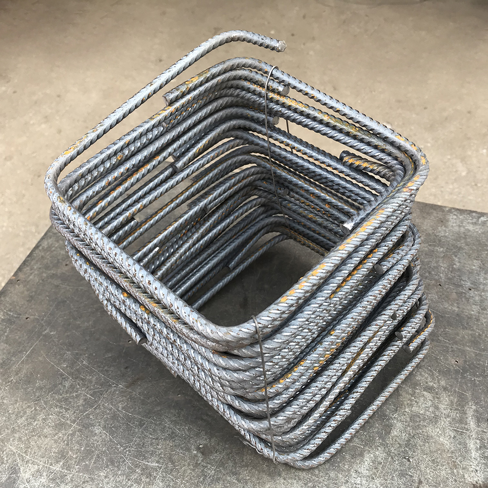 BETONSKO ŽELJEZO VILICA 10x10-FI 8